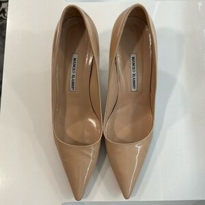 Manolo Blahnik Nude Heels